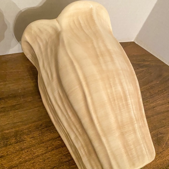 Haeger Vase - Picture 3 of 6